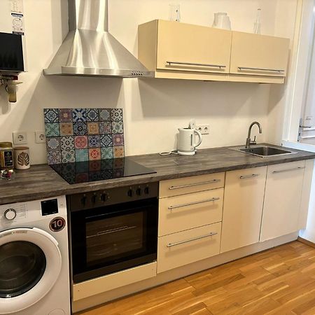Casa Nostra - Helle Wohnung - Direkt Am Augarten Vienna Luaran gambar